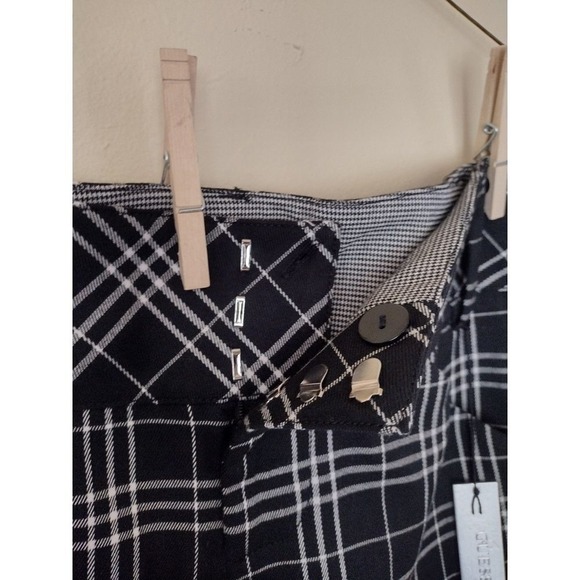 Guess Jeans Plaid Flare Pants Women Black White Stretch Size 27 - Picture 4 of 9